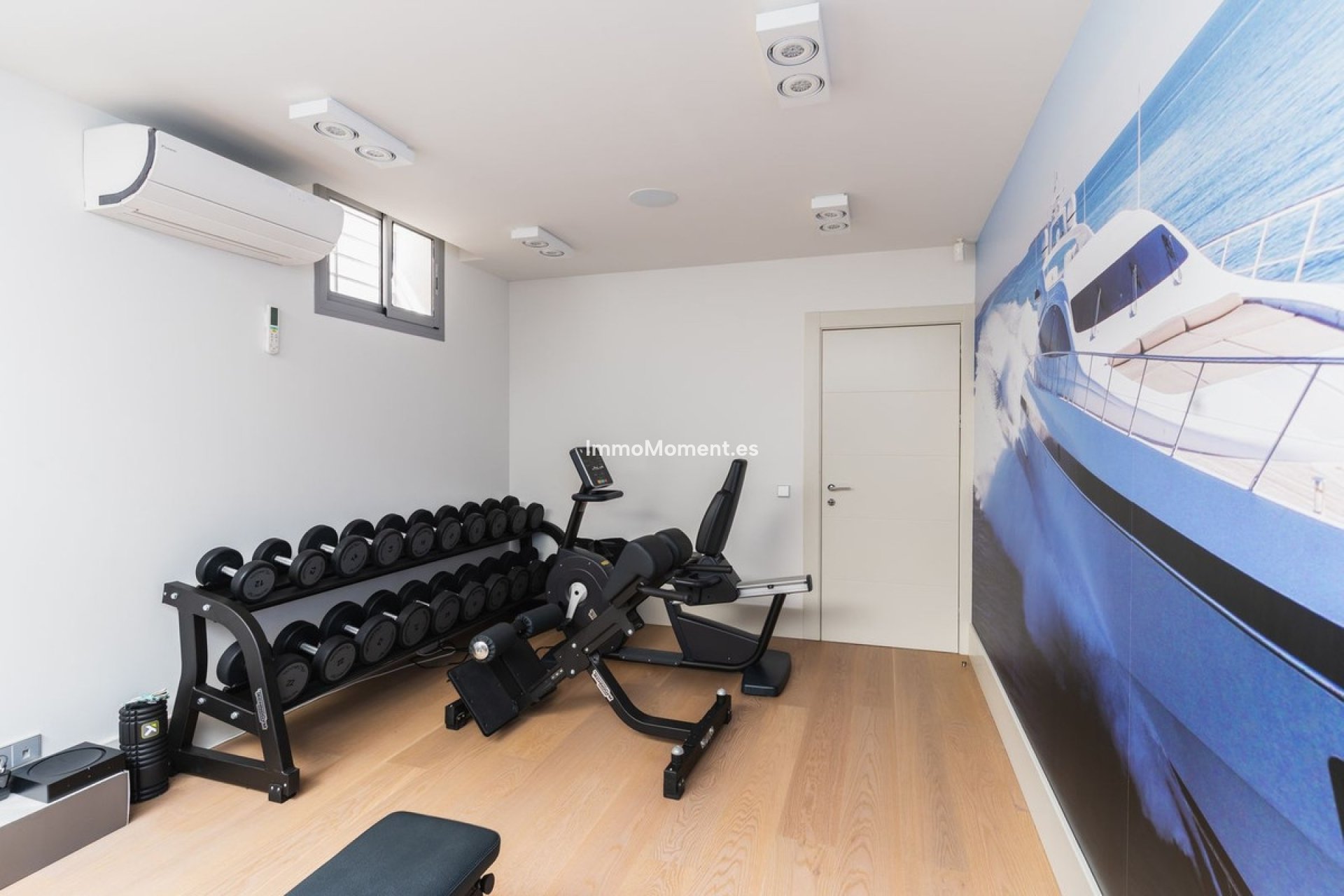 Resale - Villa - Marbella - Santa Clara