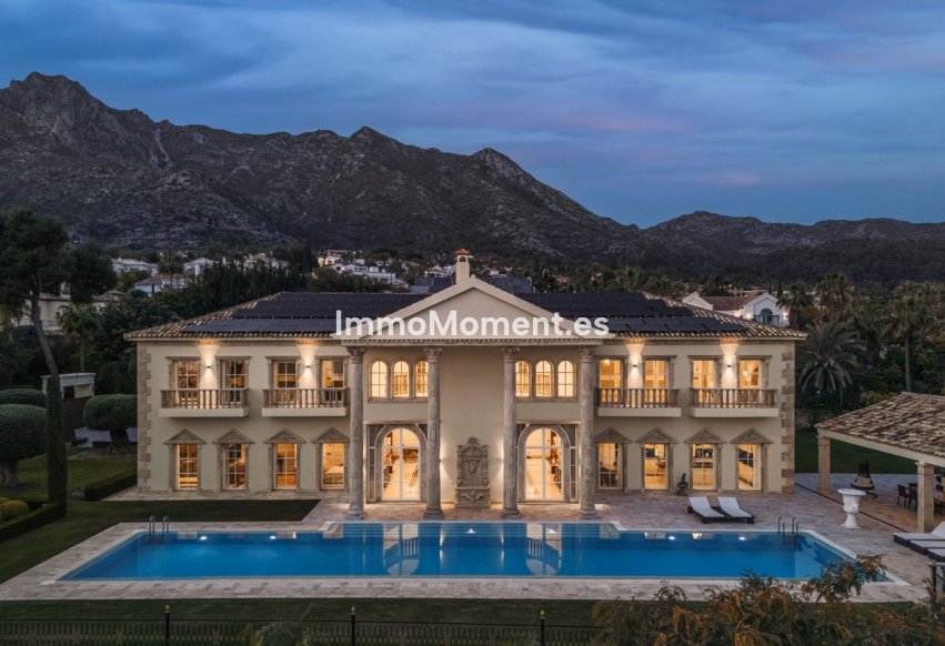 Resale - Villa - Marbella - Sierra Blanca