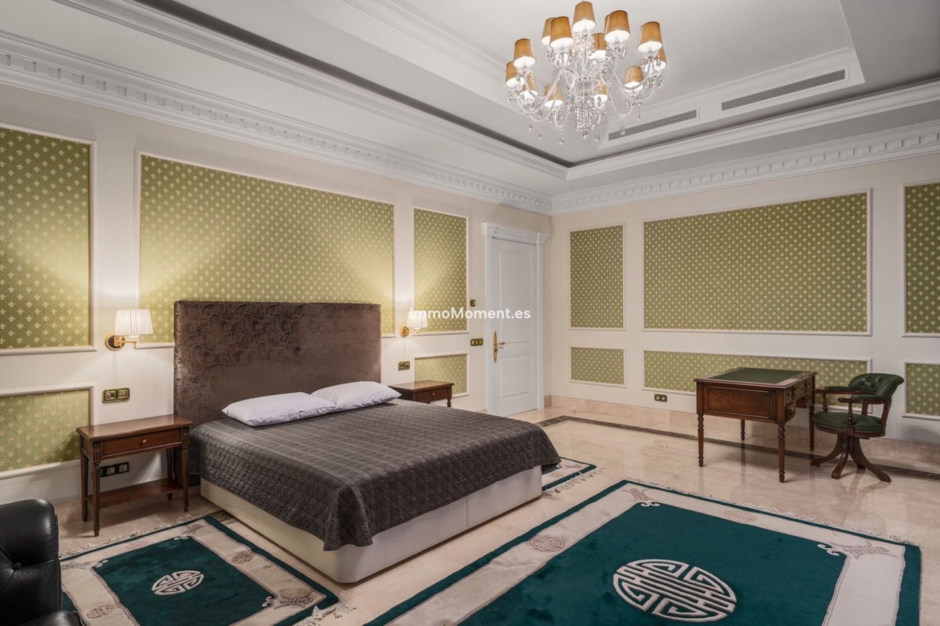 Resale - Villa - Marbella - Sierra Blanca