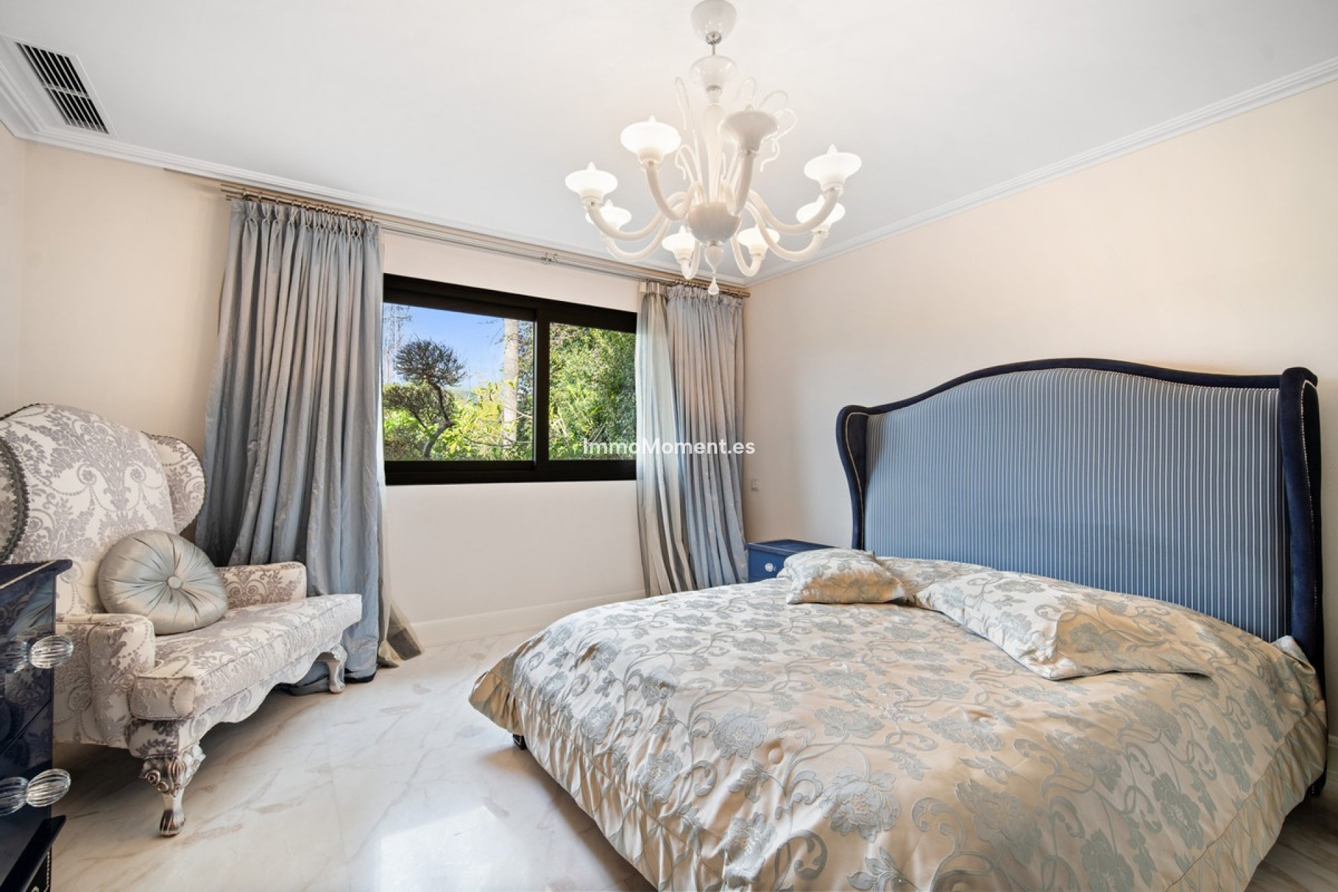 Resale - Villa - Marbella - The Golden Mile