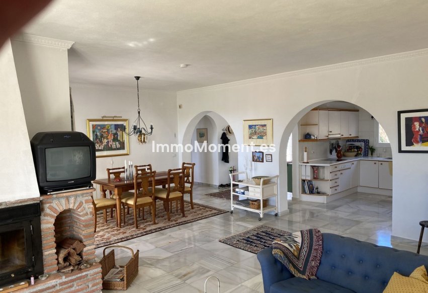 Resale - Villa - Mijas - Mijas Centro