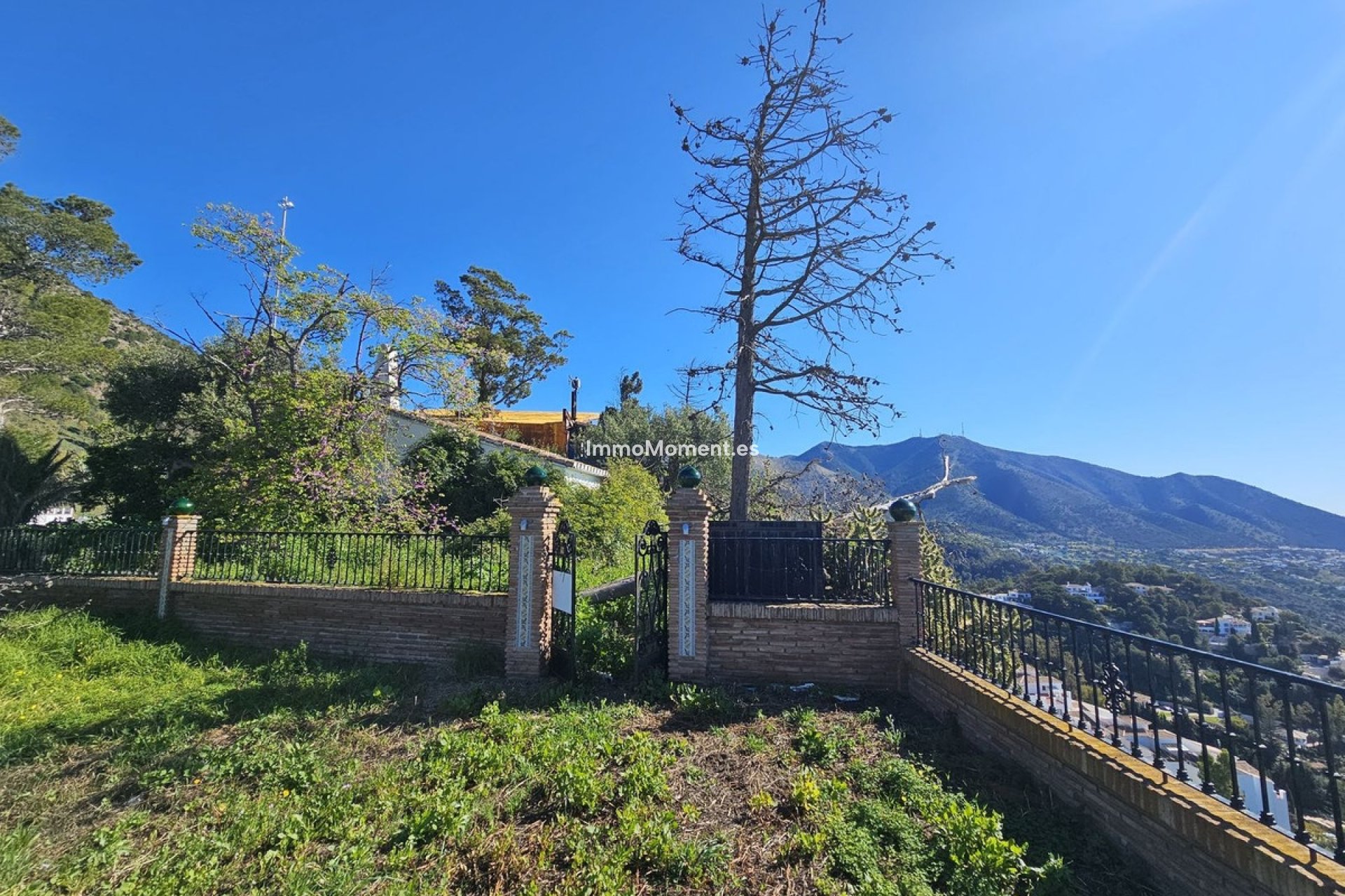 Resale - Villa - Mijas - Mijas Centro