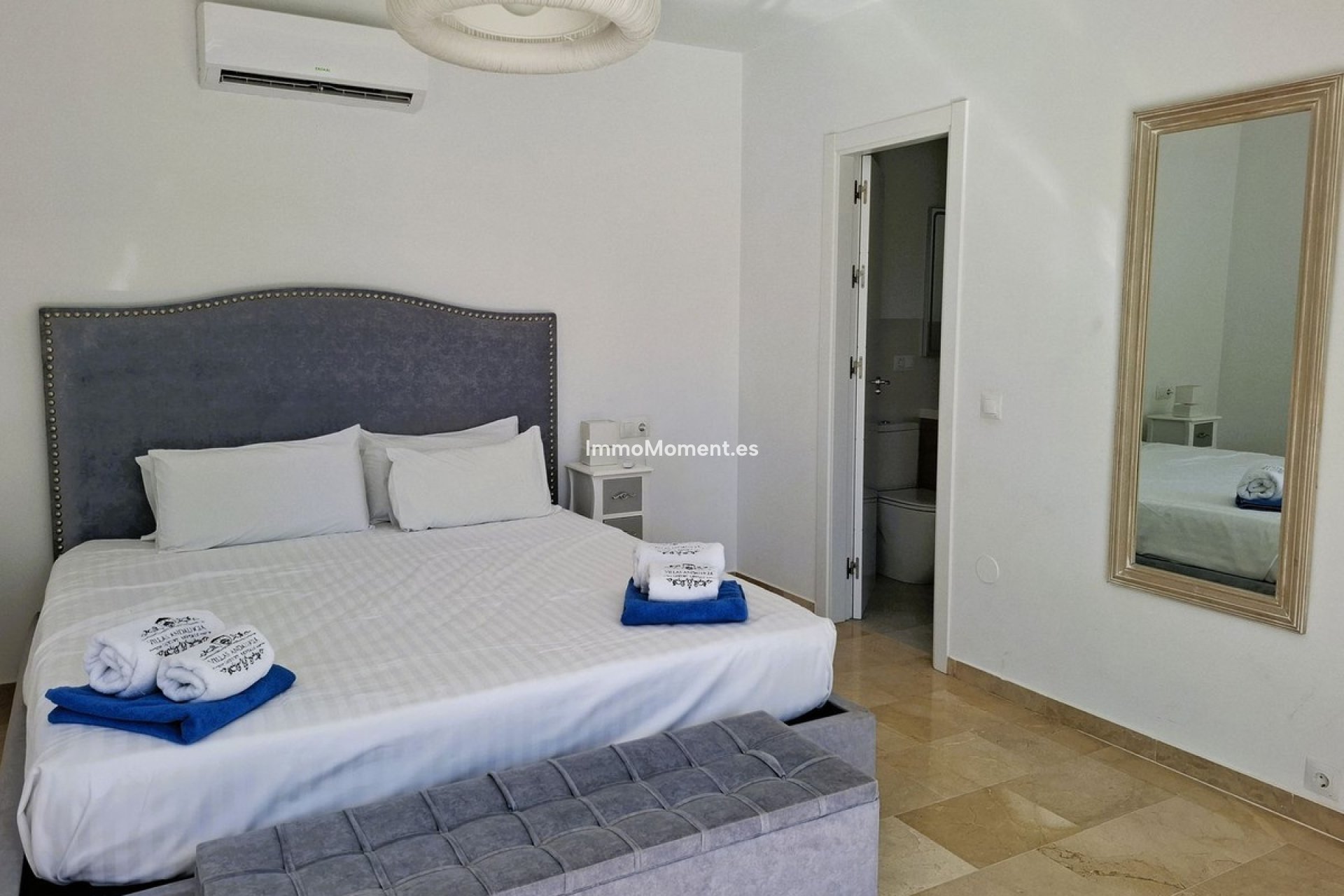 Resale - Villa - Mijas - Mijas Centro