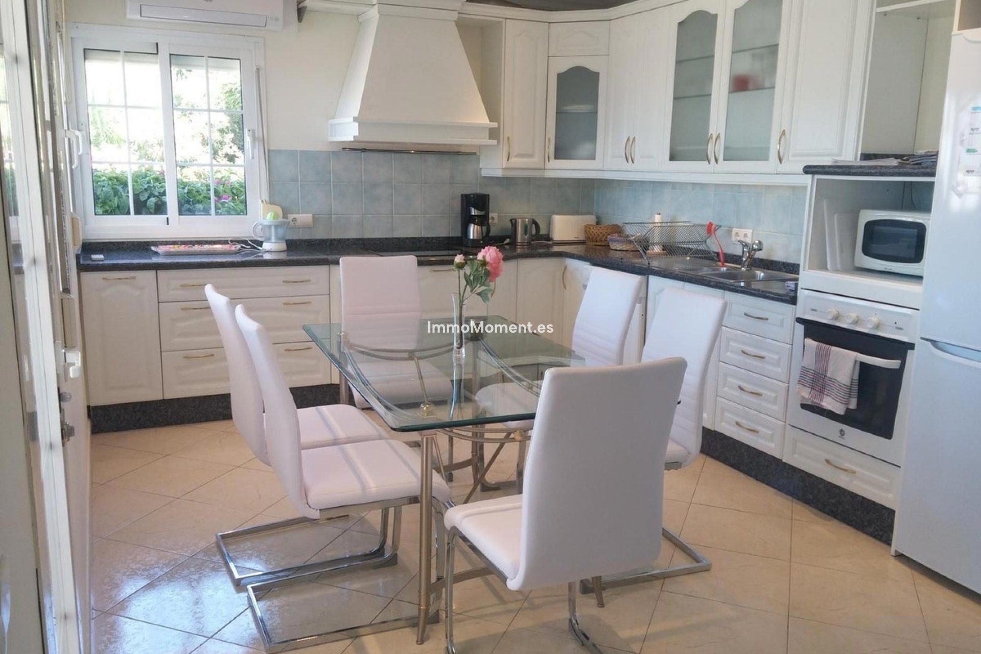 Resale - Villa - Mijas - Mijas Centro