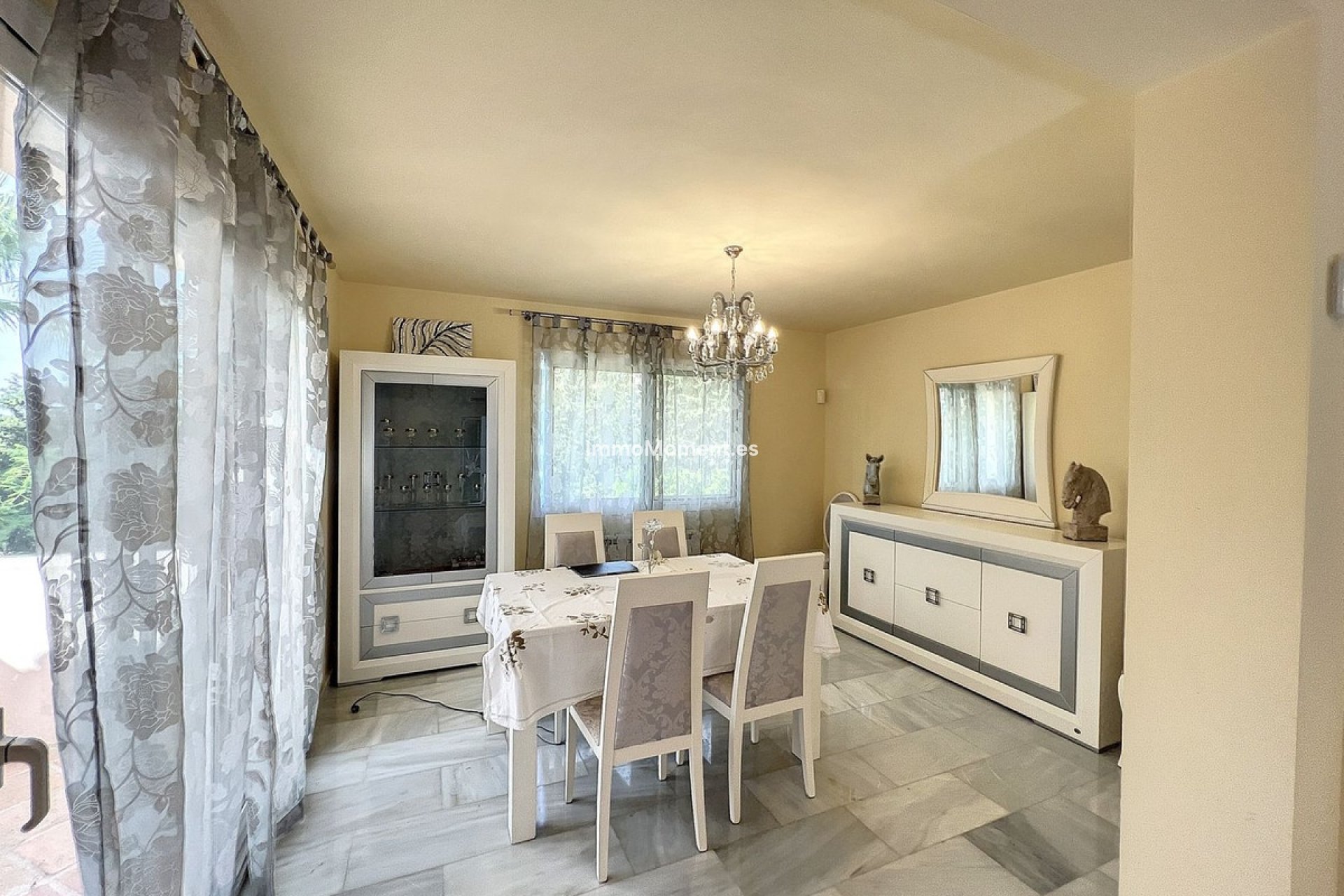 Resale - Villa - Mijas - Mijas Centro