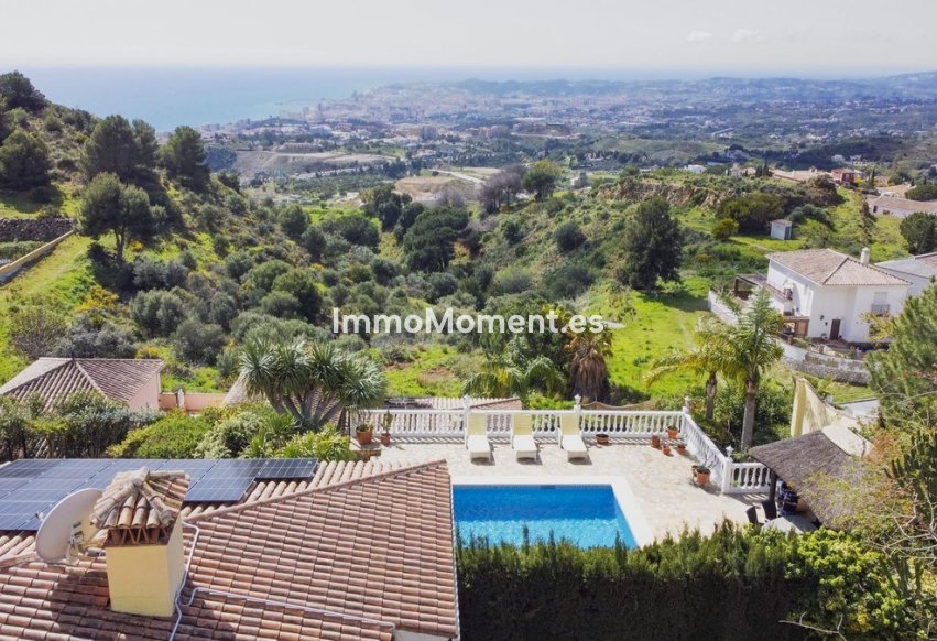 Resale - Villa - Mijas - Mijas Centro