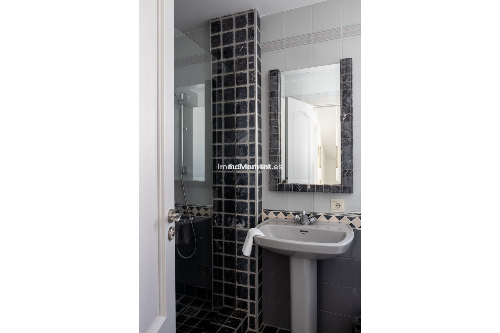 Resale - Villa - Mijas - Mijas Centro