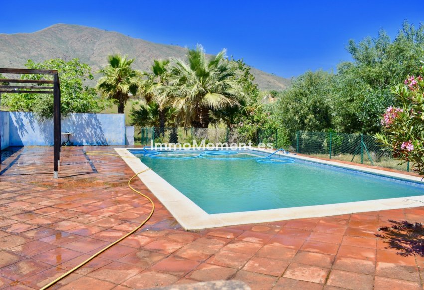 Resale - Villa - Mijas - Mijas Costa