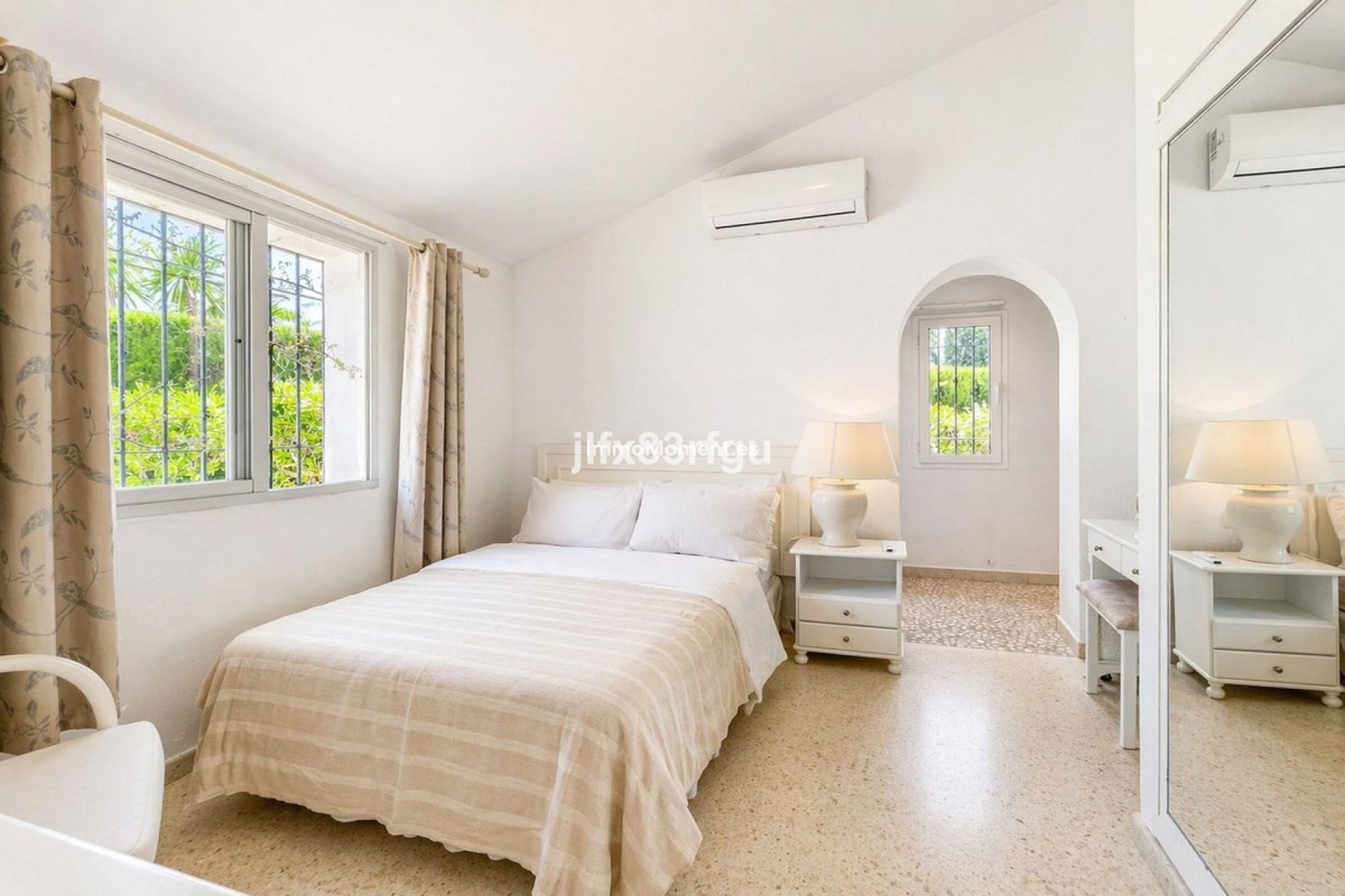 Resale - Villa - Mijas - Mijas Costa