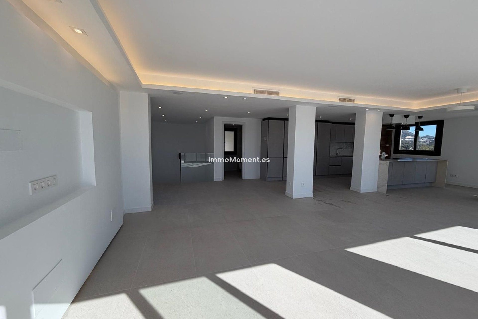 Resale - Villa - Mijas