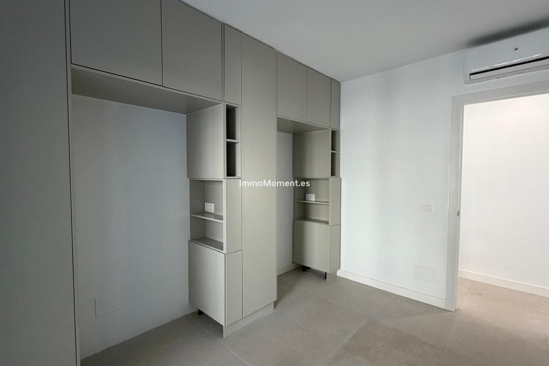 Resale - Villa - Mijas