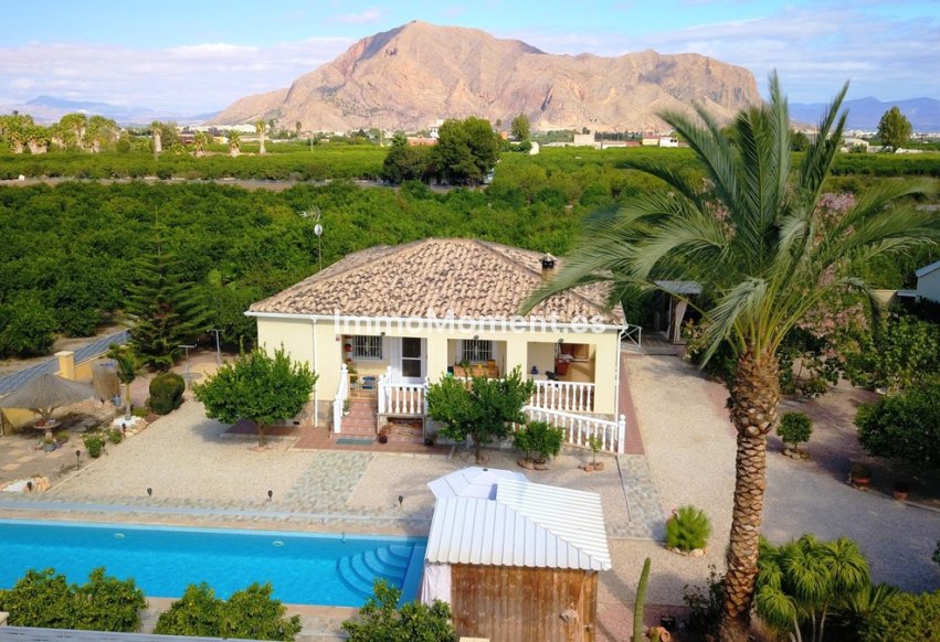 Resale - Villa - Orihuela - La Campaneta
