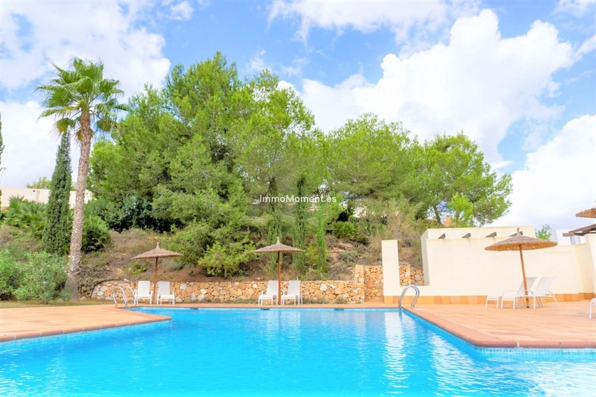 Resale - Villa - Orihuela - Las Colinas Golf