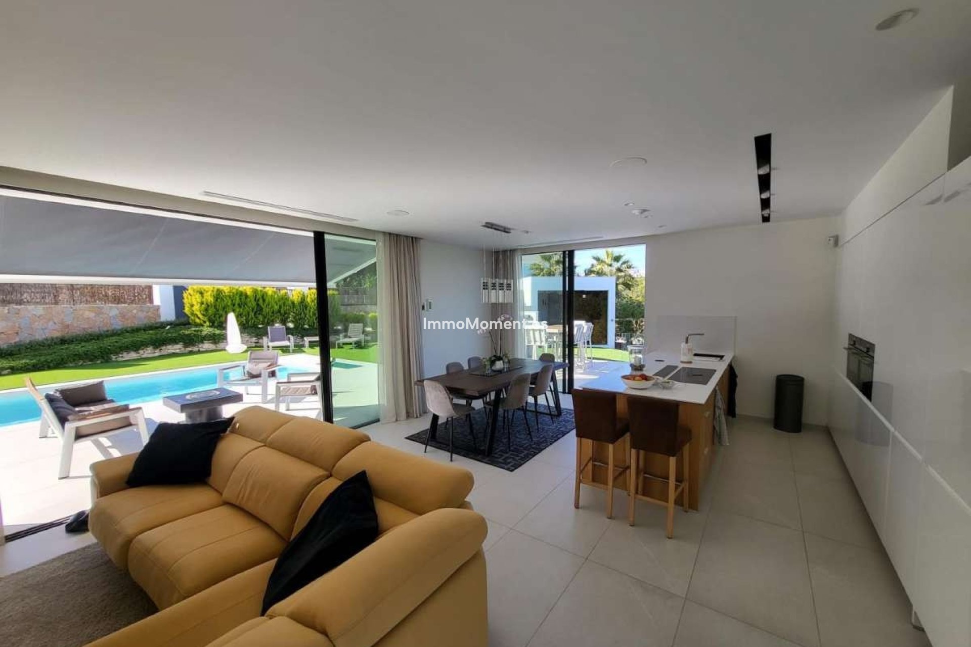 Resale - Villa - Orihuela - Las Colinas Golf