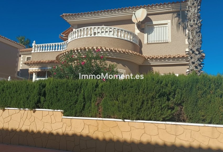 Resale - Villa - Orihuela - Los Altos