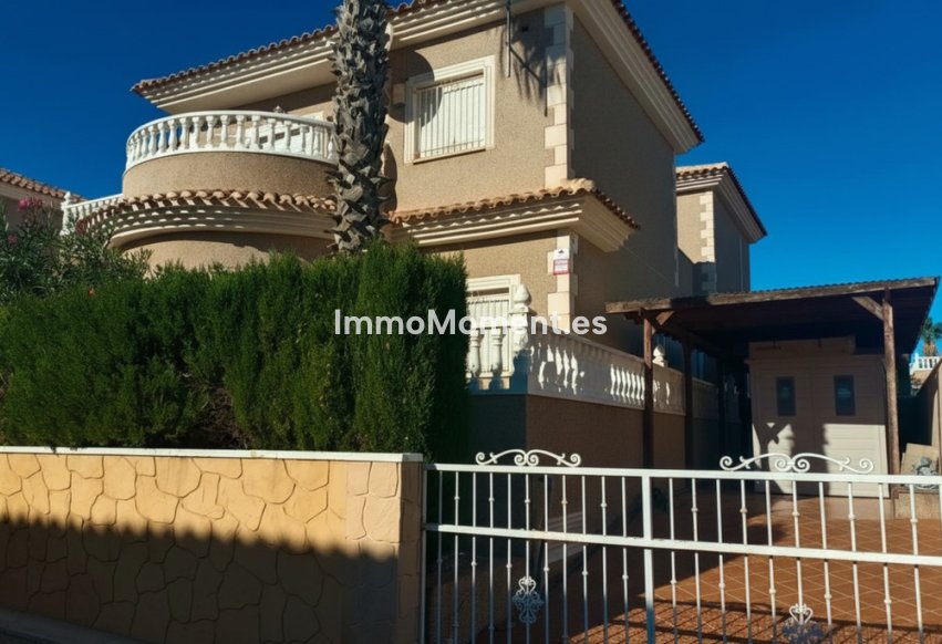 Resale - Villa - Orihuela - Los Altos