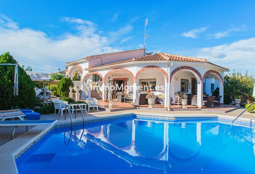 Resale - Villa - Orihuela - Los Balcones