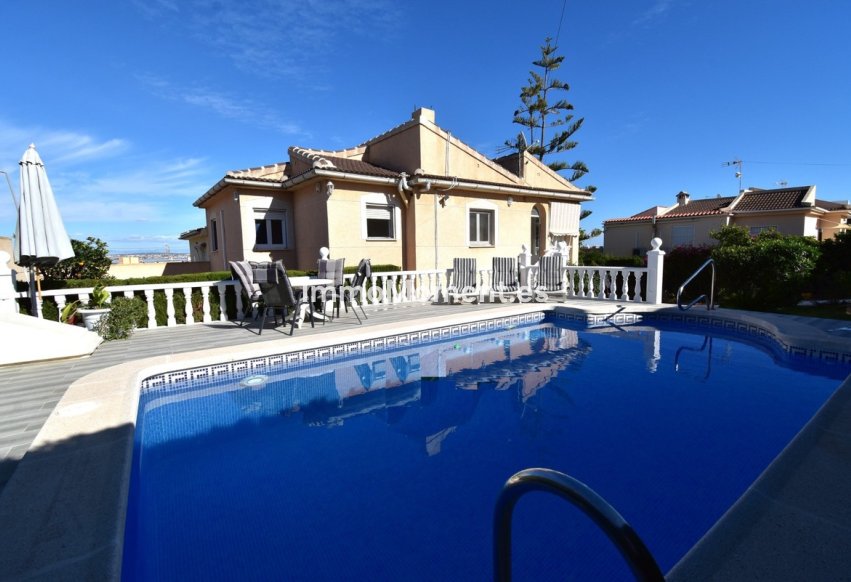 Resale - Villa - Orihuela - Los Balcones