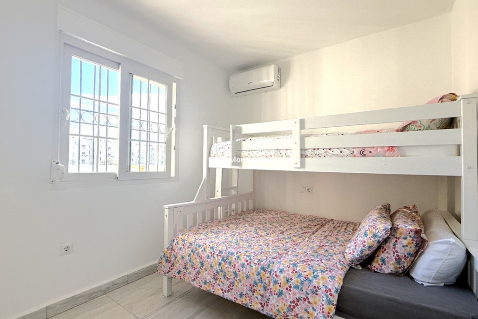 Resale - Villa - Orihuela - Orihuela Centro