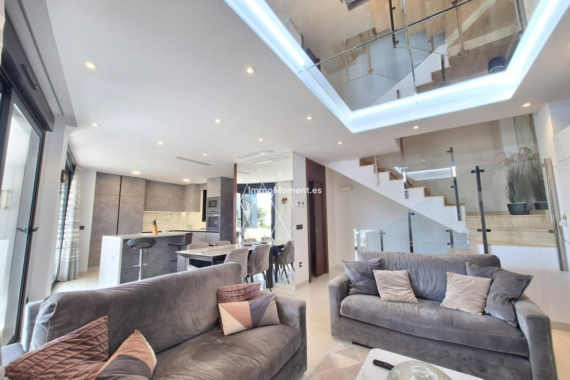 Resale - Villa - Orihuela - Orihuela Costa