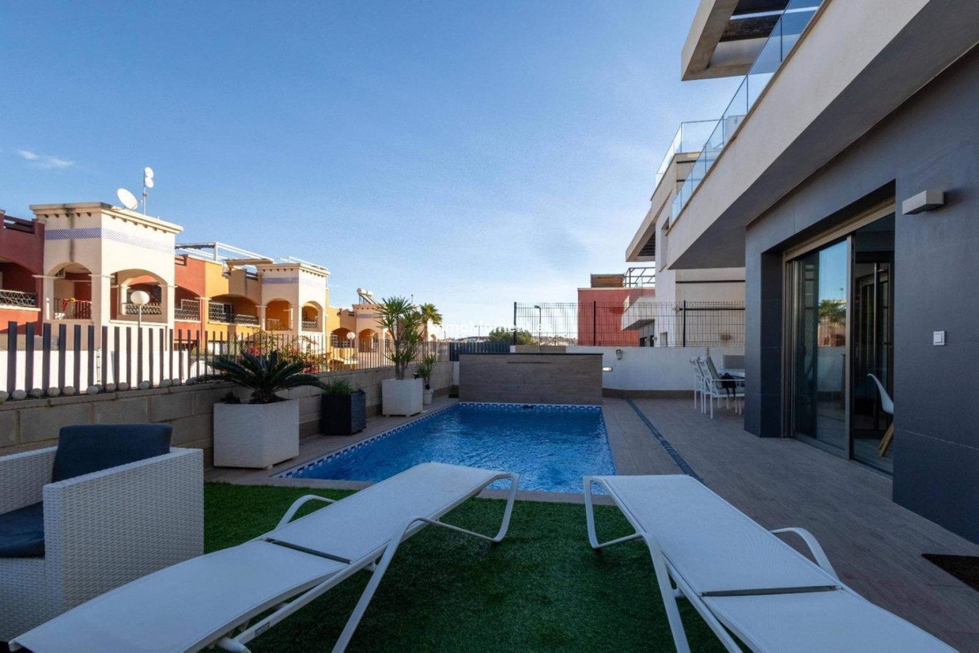 Resale - Villa - Orihuela - Orihuela Costa
