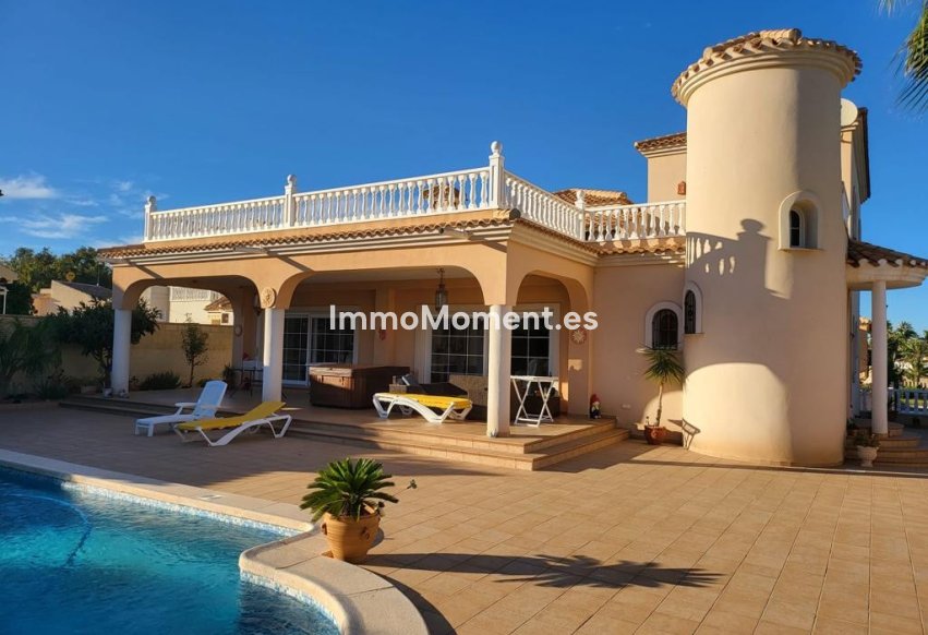 Resale - Villa - Orihuela - Playa Flamenca