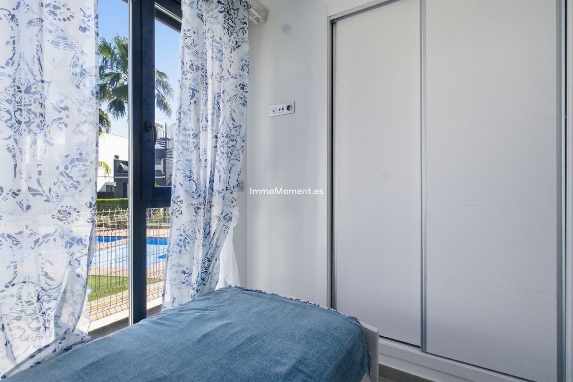 Resale - Villa - Orihuela - Punta Prima