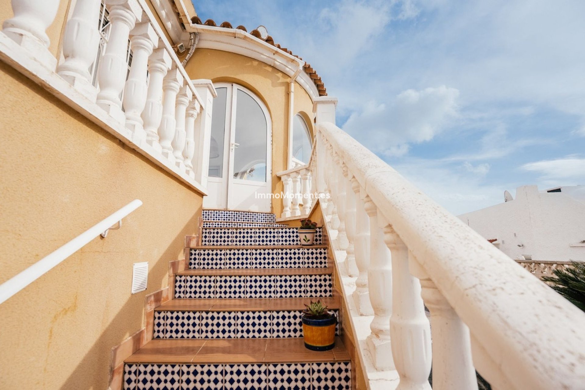 Resale - Villa - Orihuela - Villamartin