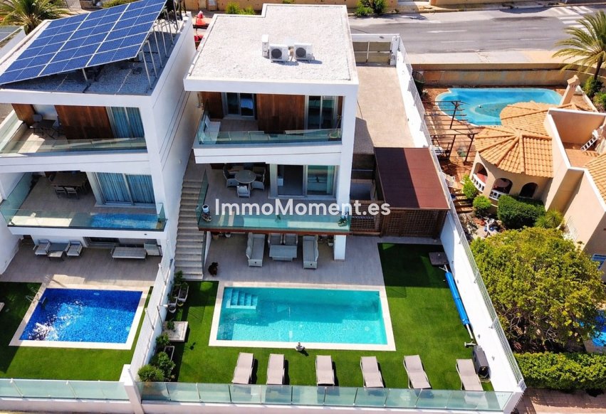 Resale - Villa - Orihuela - Villamartin