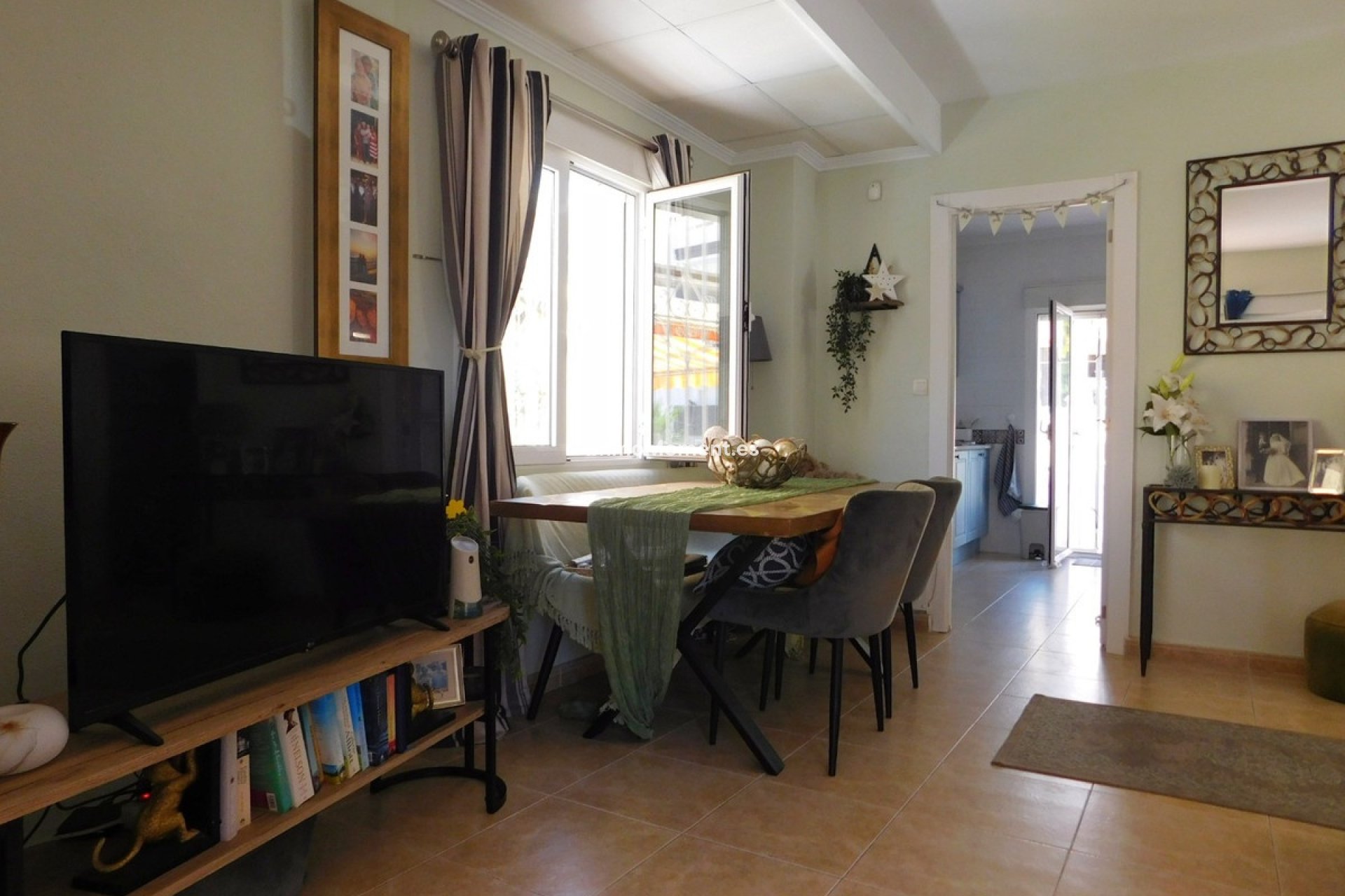 Resale - Villa - Orihuela - Villamartin