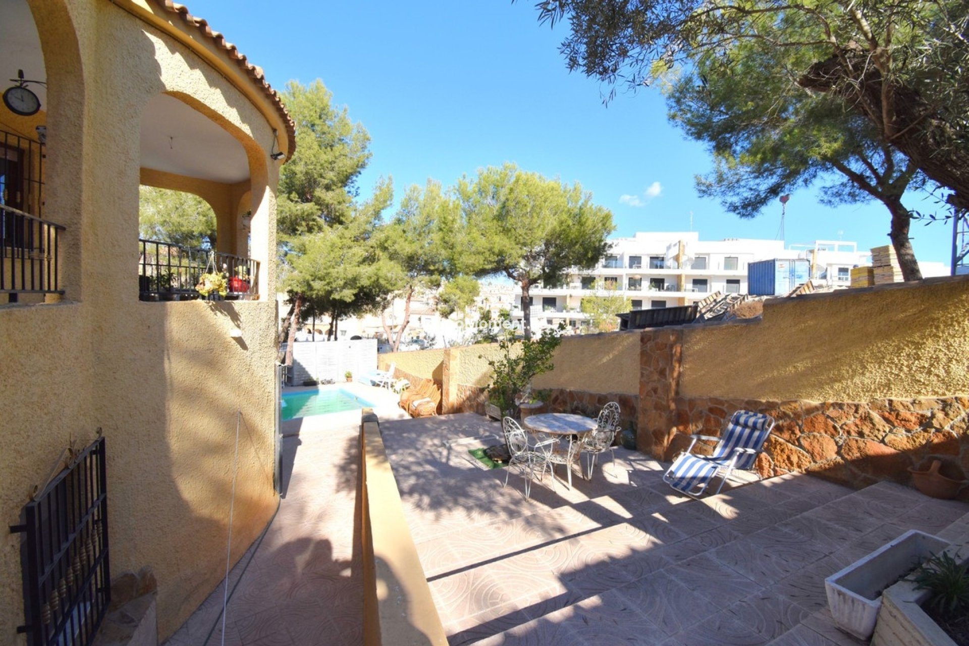 Resale - Villa - Orihuela - Villamartin