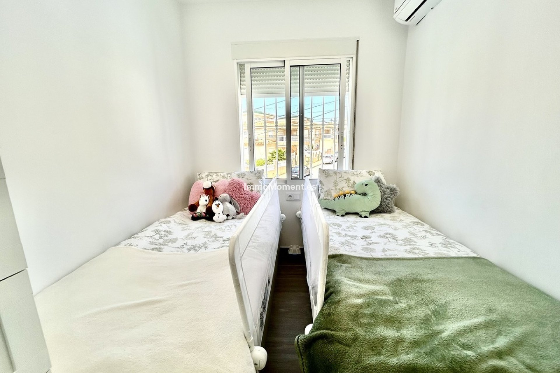 Resale - Villa - Orihuela - Villamartin