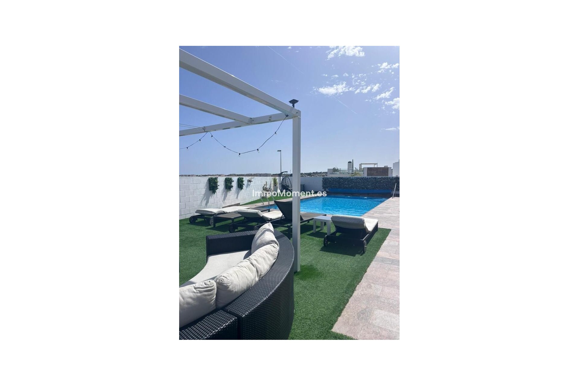 Resale - Villa - Orihuela - Villamartin