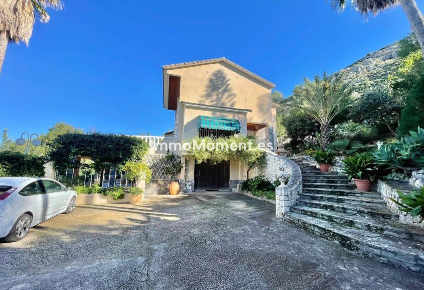 Resale - Villa - Pedreguer - Pedreguer Centro