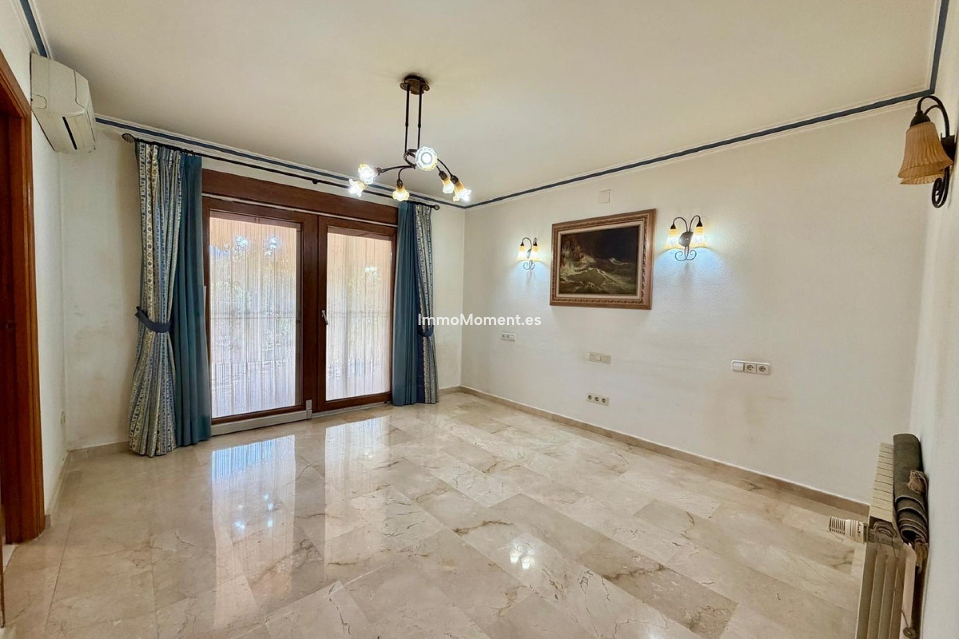 Resale - Villa - Pedreguer - Pedreguer Centro