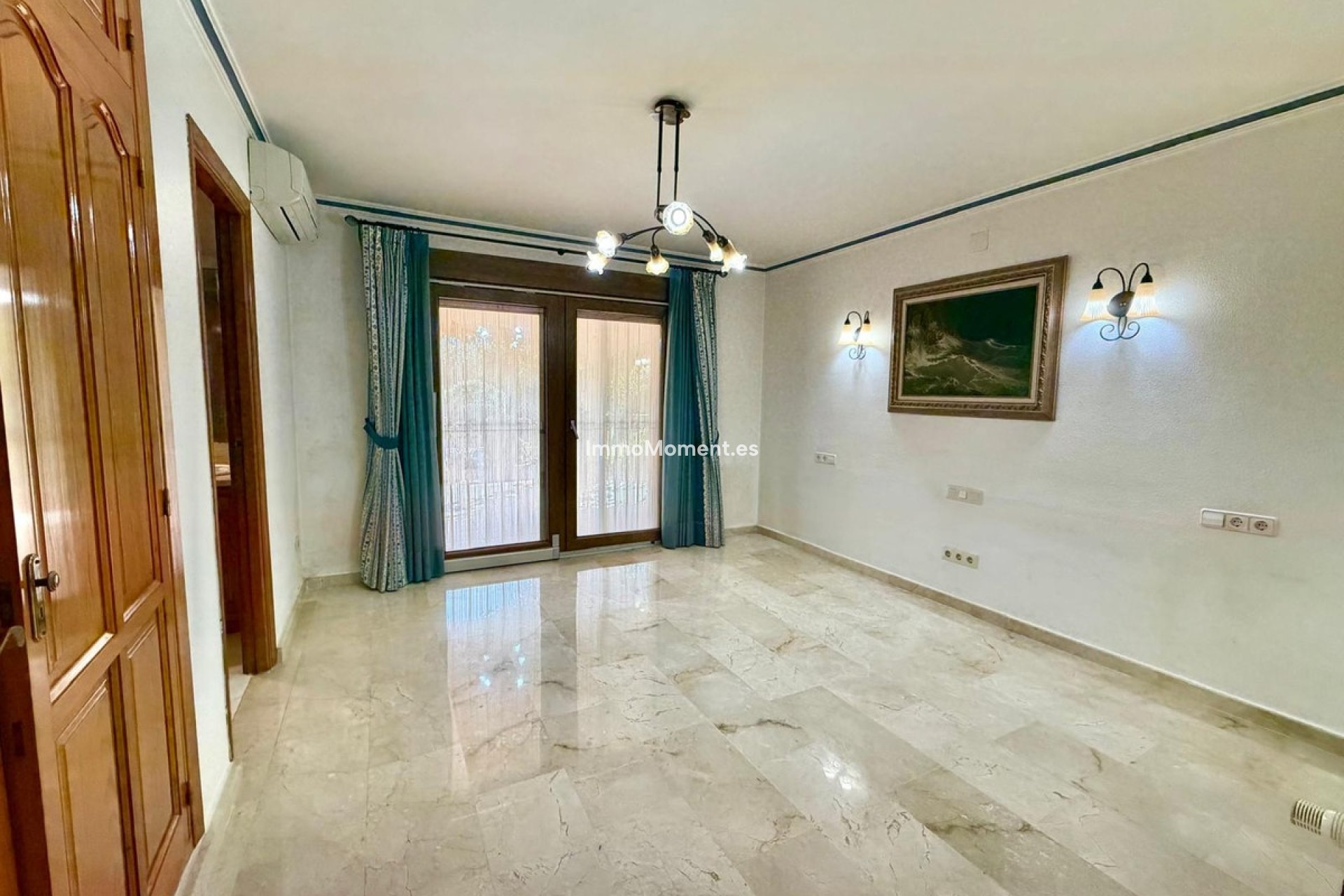 Resale - Villa - Pedreguer - Pedreguer Centro