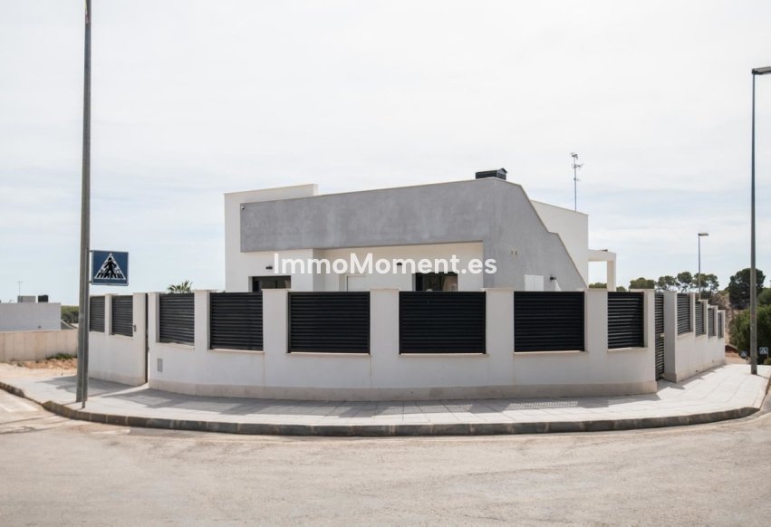 Resale - Villa - Pilar de la Horadada - Pilar de la Horadada Centro