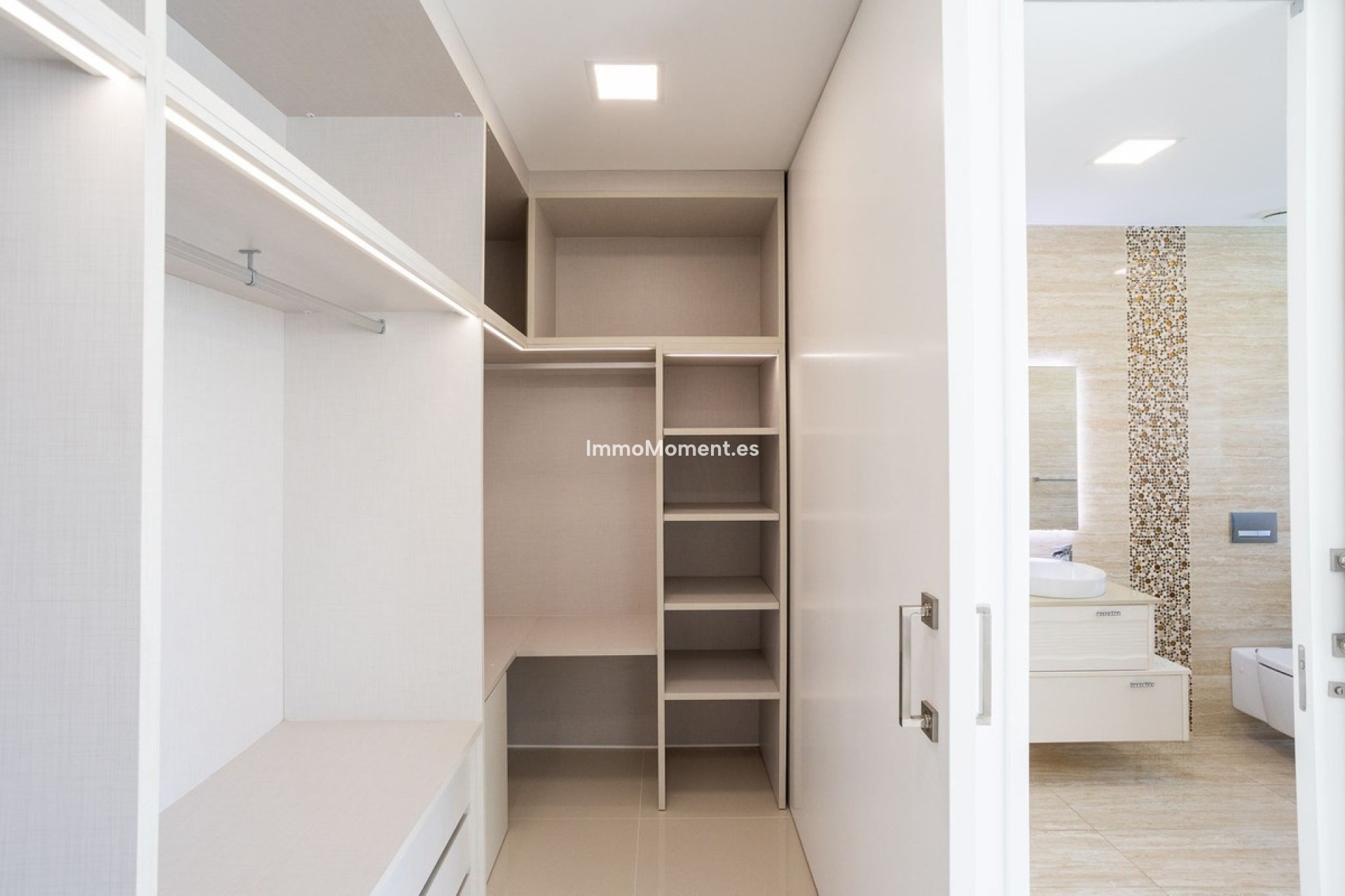 Resale - Villa - San Miguel de Salinas - San Miguel de Salinas Centro