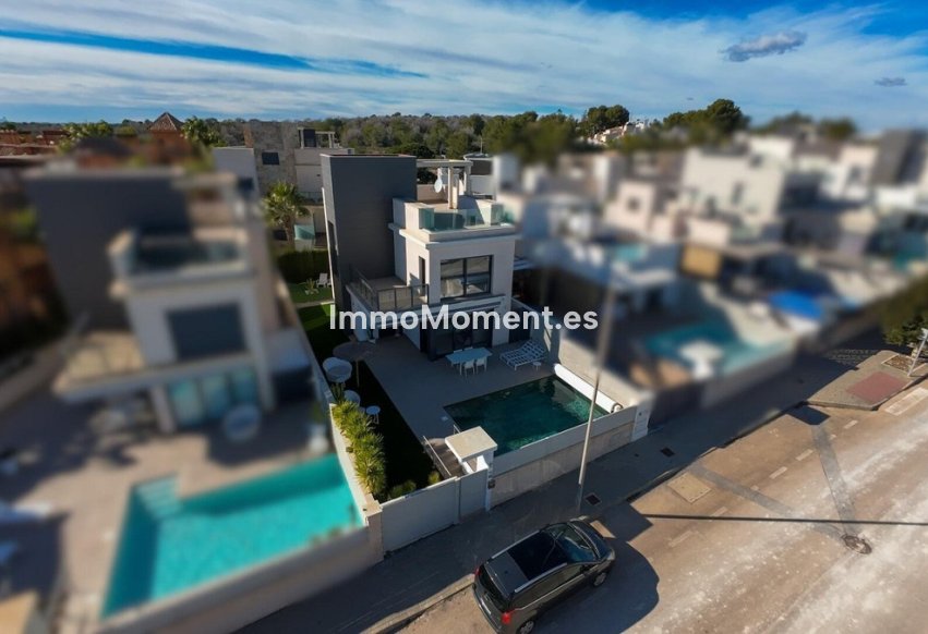 Resale - Villa - San Miguel de Salinas - San Miguel de Salinas Centro