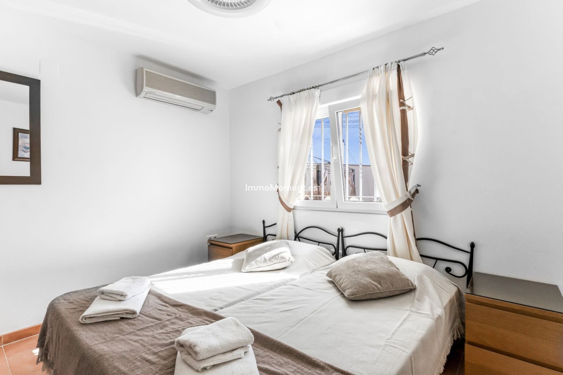 Resale - Villa - San Miguel de Salinas - San Miguel