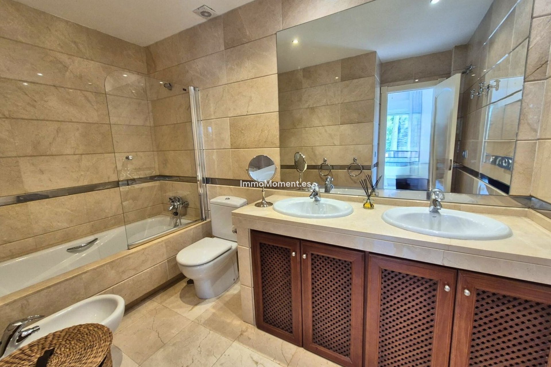 Resale - Villa - Sotogrande - San Roque Club