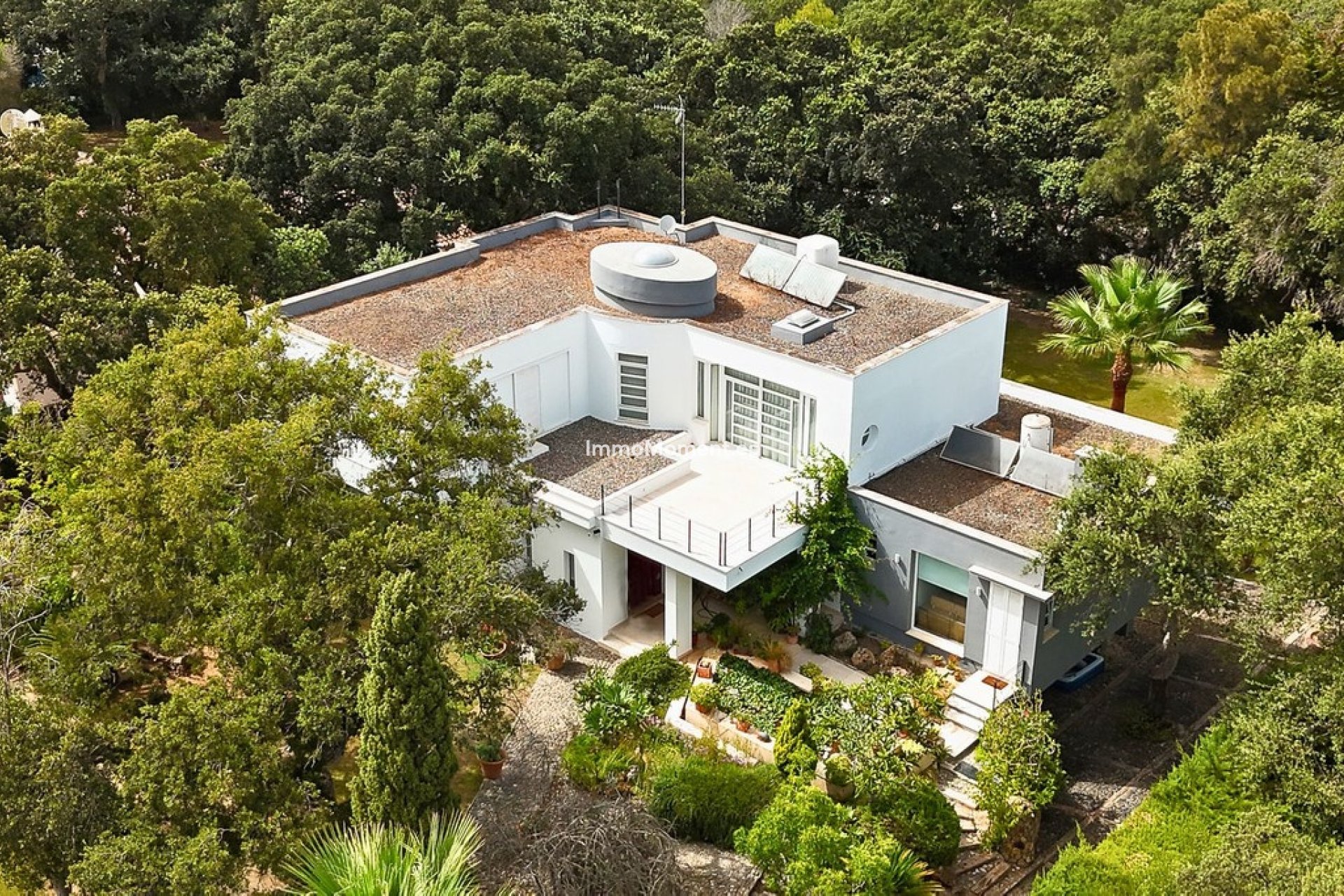 Resale - Villa - Sotogrande - Sotogrande Alto