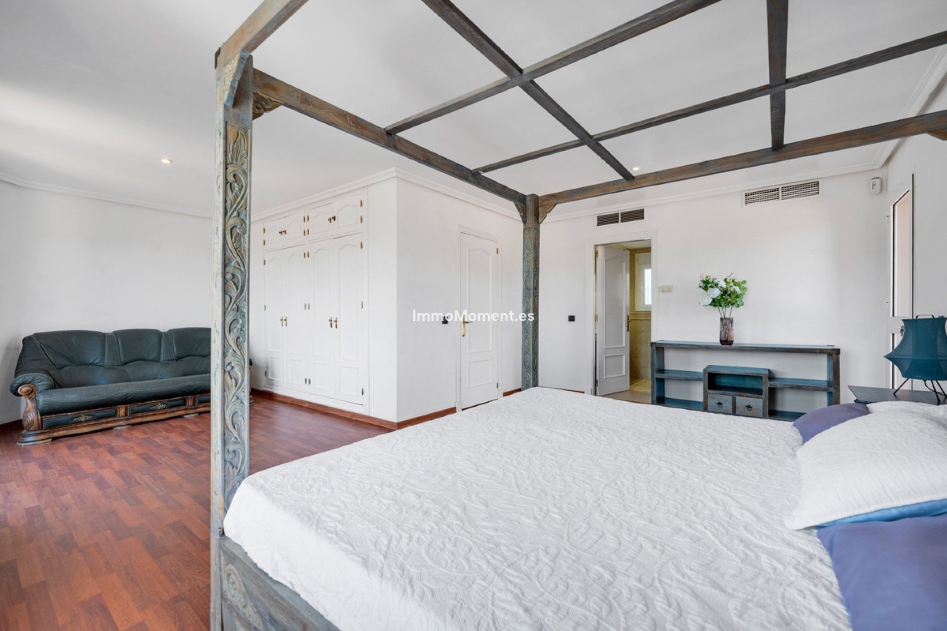 Resale - Villa - Sotogrande - Sotogrande Costa