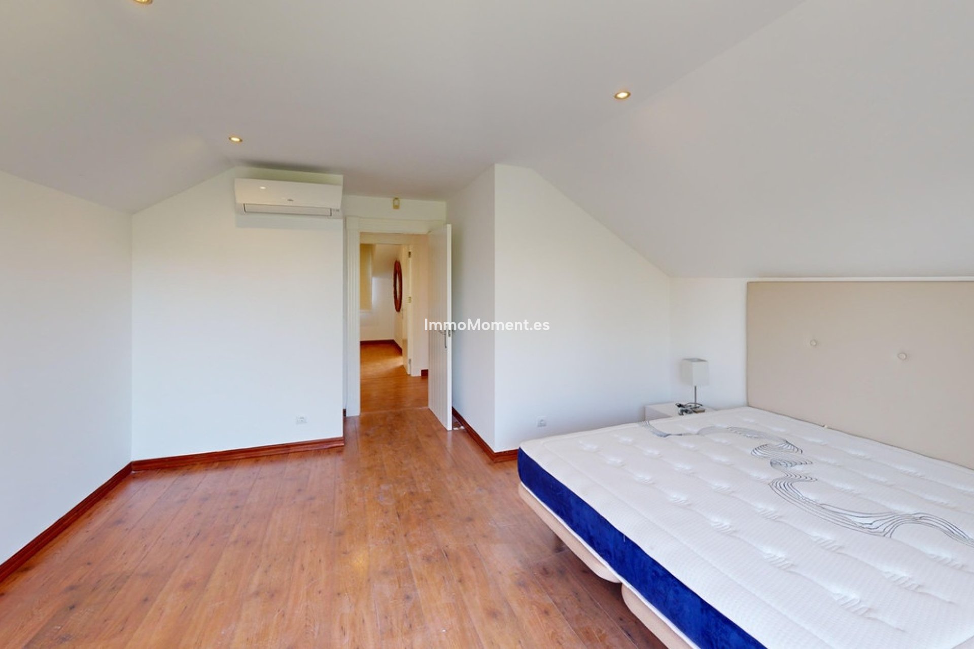 Resale - Villa - Sotogrande - Sotogrande Costa