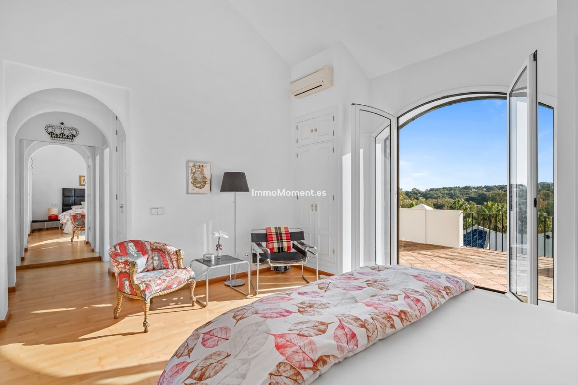 Resale - Villa - Sotogrande