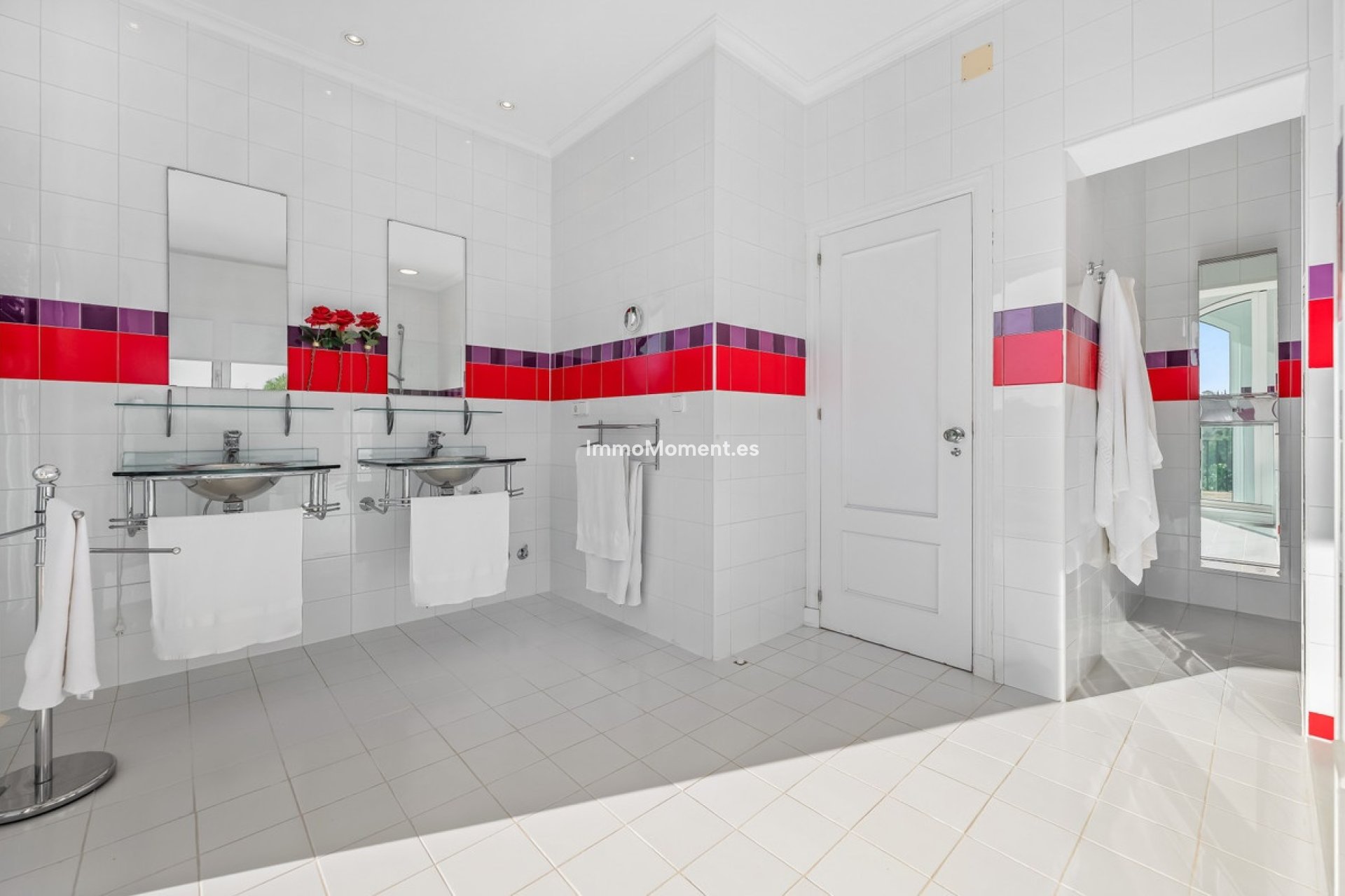 Resale - Villa - Sotogrande