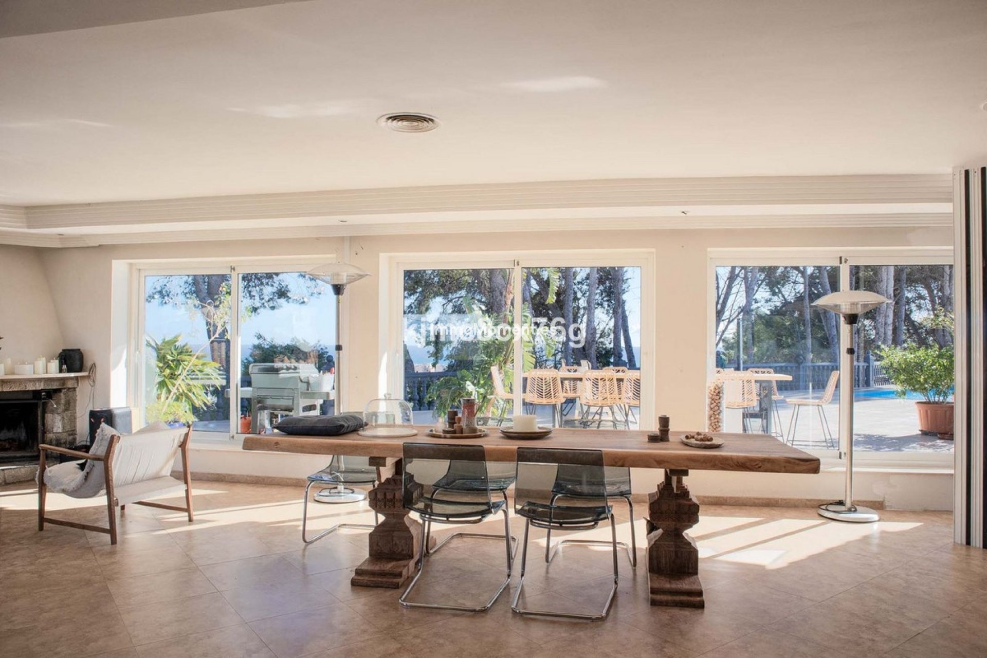 Resale - Villa - Torremolinos