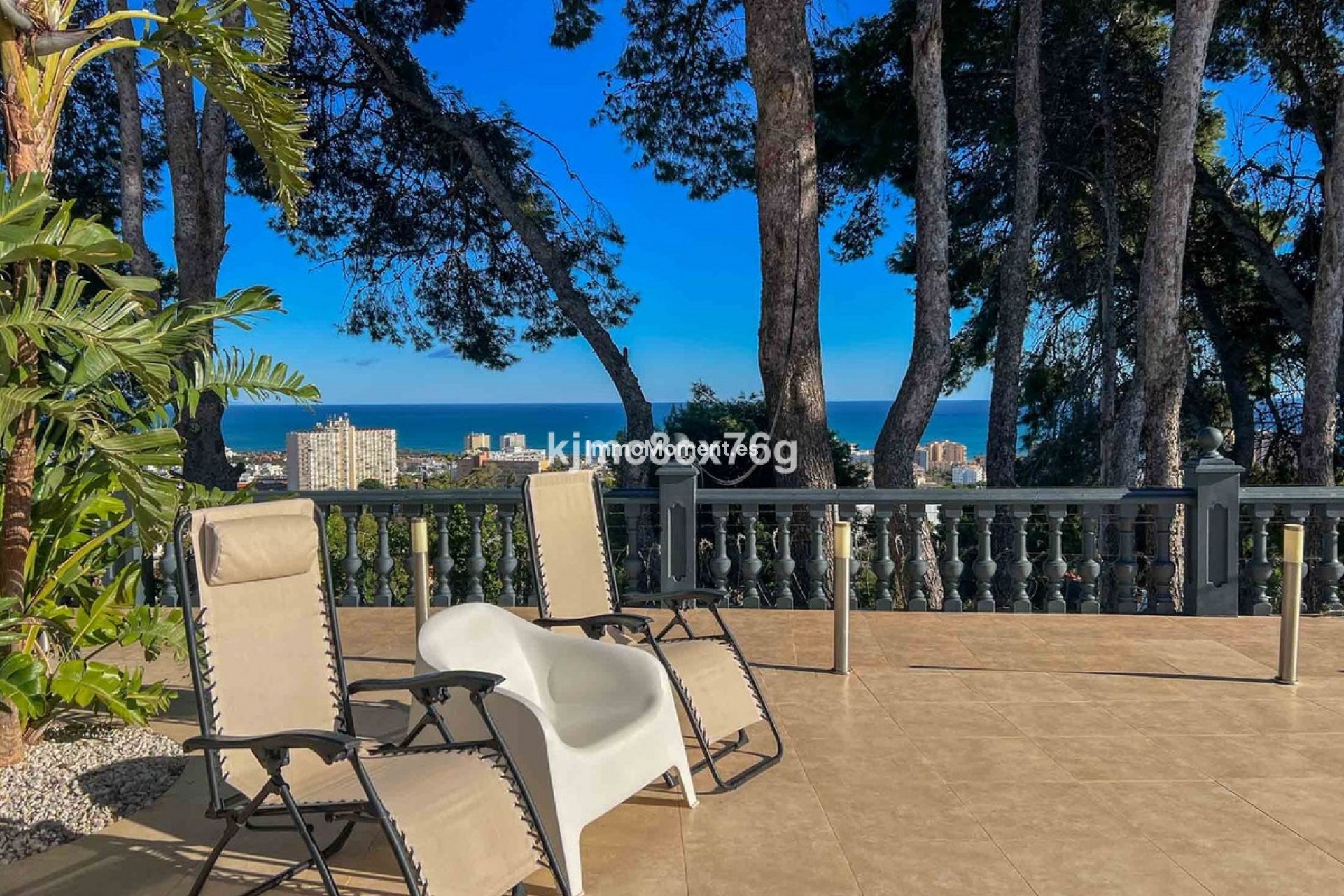 Resale - Villa - Torremolinos