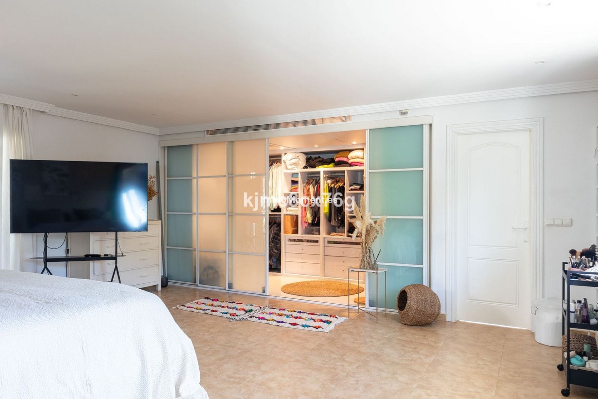 Resale - Villa - Torremolinos