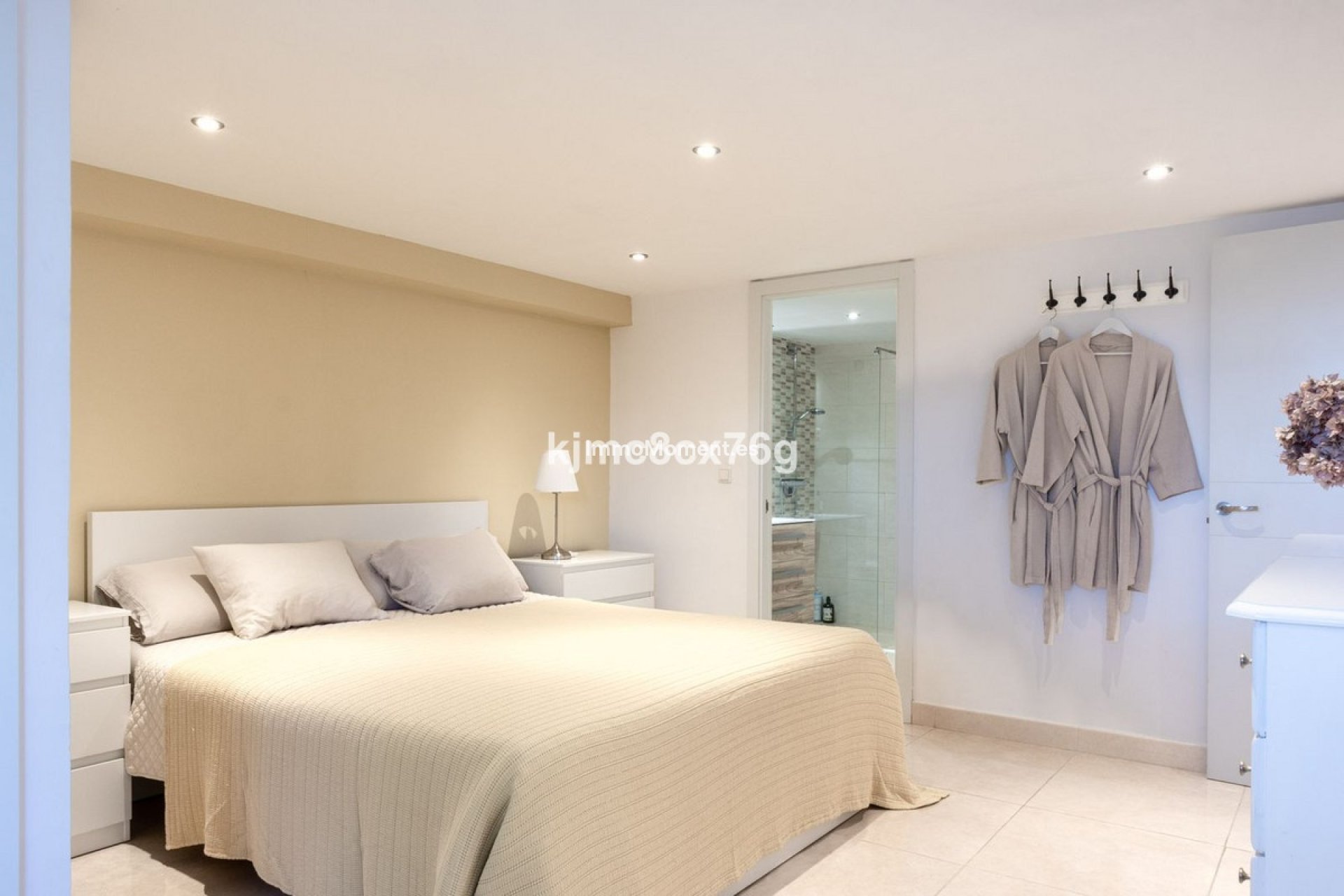 Resale - Villa - Torremolinos